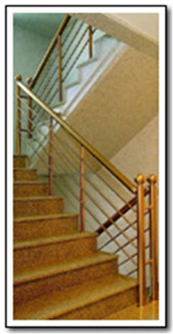 가로간살형 티타늄 골드 계단 핸드레일